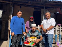 Kurdiansyah Anggoro Ajak Ketua Perpadi H. Islamuddin Sulaiman Bantu Warga Kurang Mampu dan Diabetes di Terminal Bulukumba