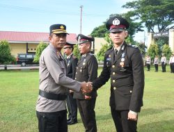 35 Personel Polres Bulukumba Terima Tanda Kehormatan Satyalancana Pengabdian