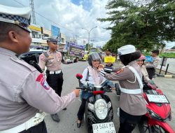 Satlantas Polres Bulukumba Gelar Apel Pagi dan Pengamanan Arus Lalu Lintas