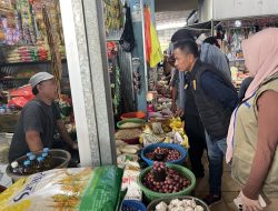 Pastikan Harga Sembako Stabil, Tim Satgas Pangan Sidak Pasar Cekkeng Bulukumba