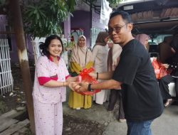 Pembagian sembako