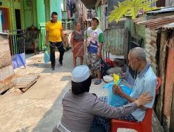 Unit Kamsel Sat Lantas Polres Bulukumba Gelar Penyuluhan Lalu Lintas dan Salurkan Sembako kepada Warga